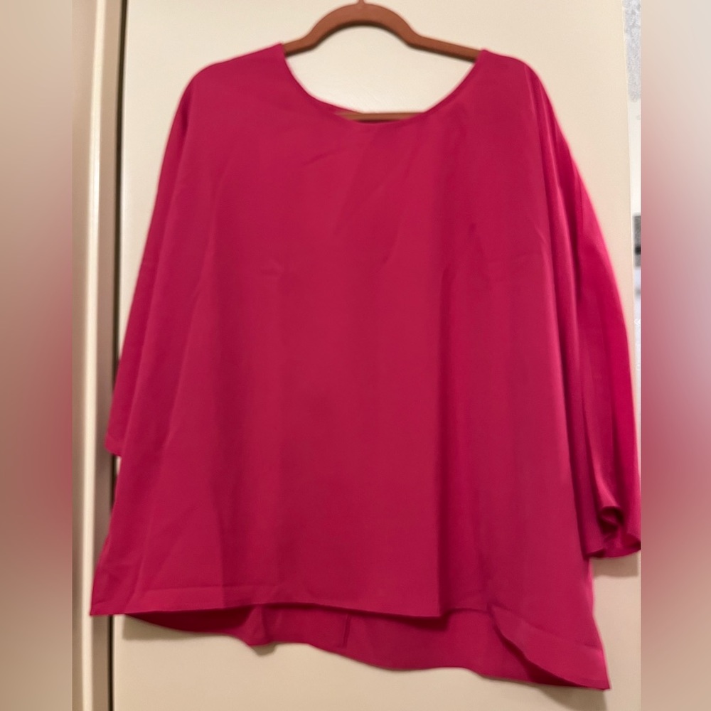 Pink short sleeve top